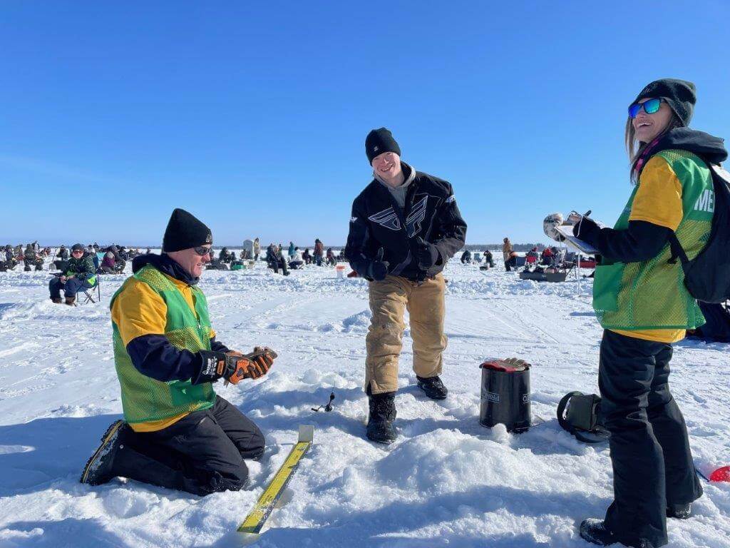 RIG ice fishing